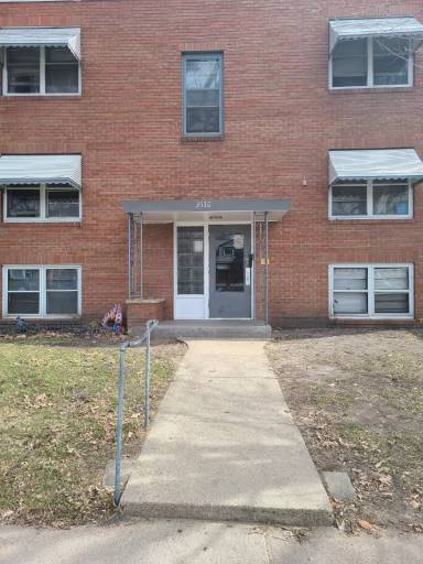 Main picture of 3538 Penn Ave N