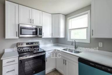 Main picture of 3527 Bolfair Dr NW