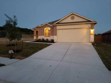 Main picture of 5905 Montrelia Dr