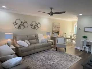 Main picture of 444 Eastley Ct