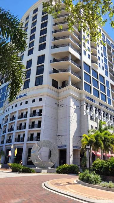 Main picture of 50 Central Ave