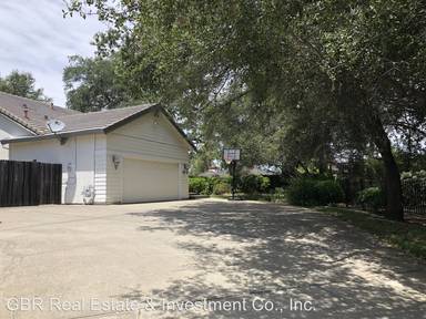 Main picture of 8353 Oakwood Hills Cir