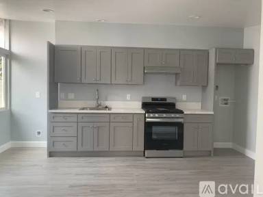 Main picture of 7821 Santa Catalina Ave