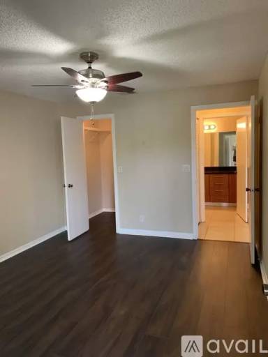 Main picture of 3370 Pinewalk Dr N