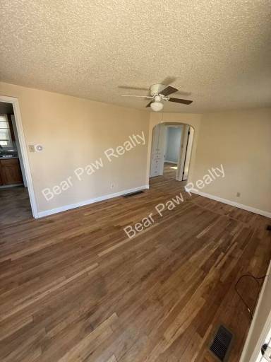 Main picture of 2120 Cheyenne Pl