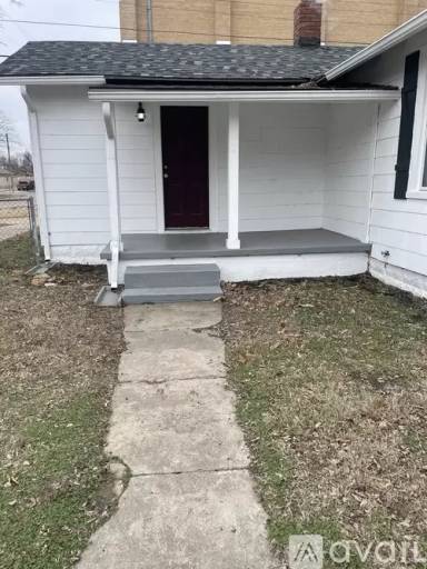Main picture of 2412 W 1st St N