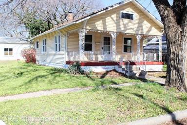 Main picture of 1031 S Ellis St