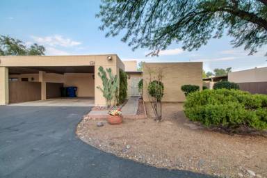 Main picture of 1876 N Camino Alicante