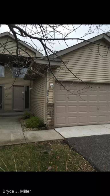 Main picture of 9218 Orchard Ln
