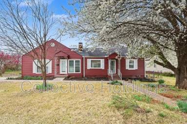 Main picture of 1507 Monticello Rd