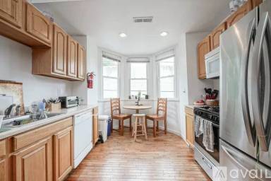 Main picture of 1604-20 Page St