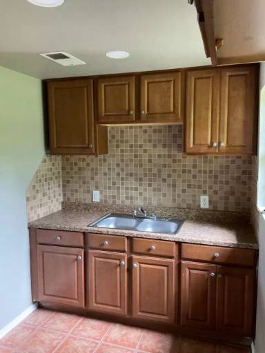 Main picture of 1604 Breckenridge Dr
