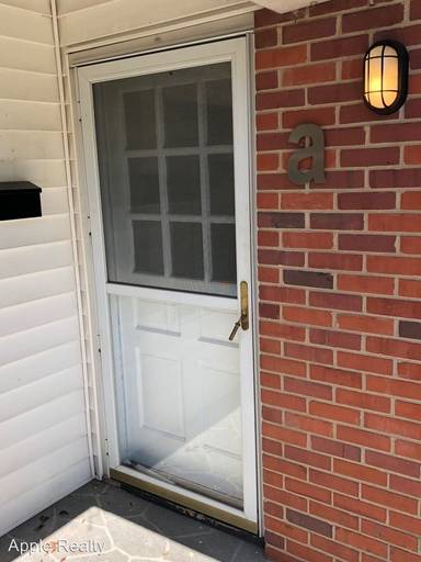 Main picture of 1618 N Duke St