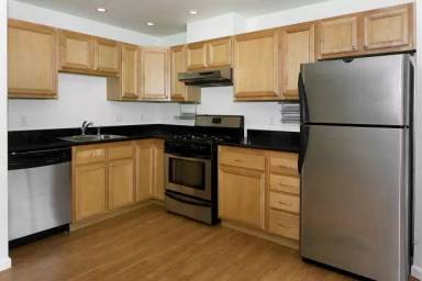 Main picture of 2032 McAllister St