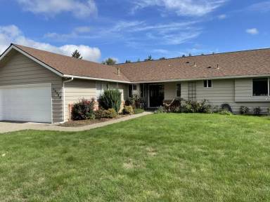 Main picture of 14722 112th Ave NE