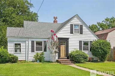 Main picture of 8608 Sturgis St