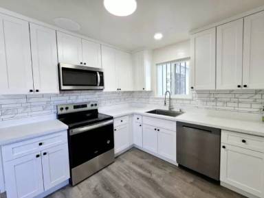 Main picture of 5640 Harold Way