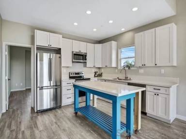 Main picture of 3635 Herman Ave