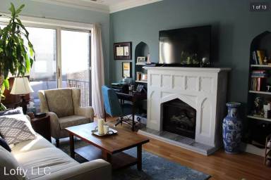 Main picture of 1258 W Winona St