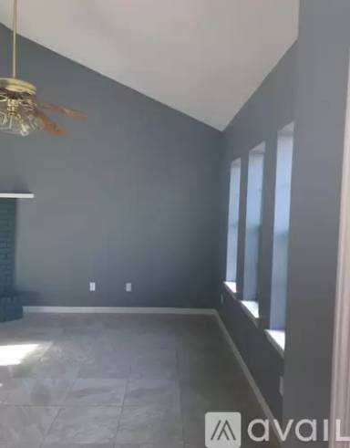 Main picture of 1121 S 26th St