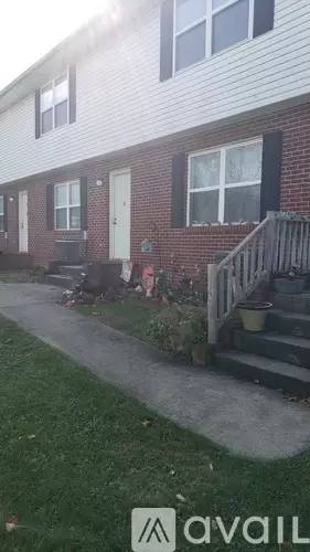Main picture of Walker Ave