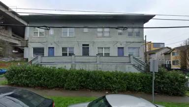 Main picture of 650 NE 40th St