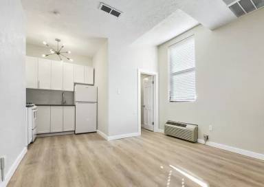 Main picture of 416 Bailey Ave