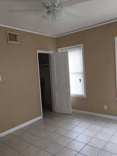 Main picture of 4347 Jefferson St