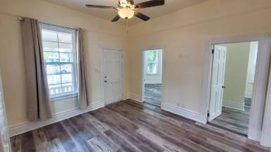 Main picture of 7705 Bright Ave