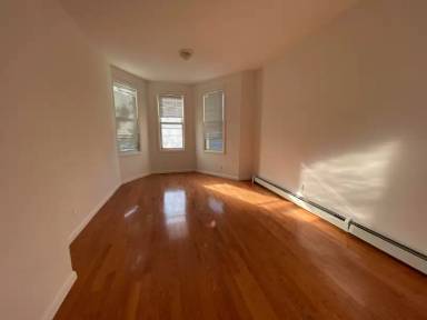 Main picture of 3615 32nd St