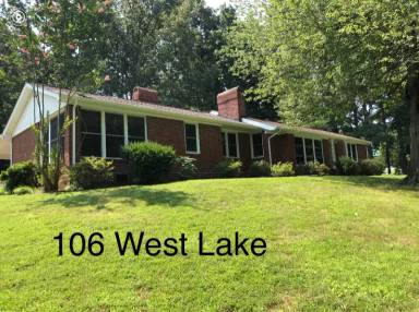 Main picture of 106 W Lake Dr