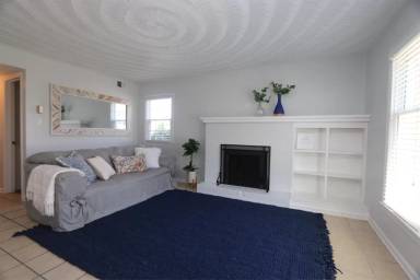 Main picture of 401 21st St