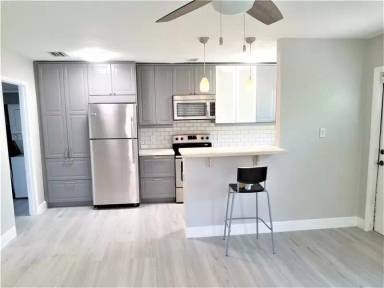 Main picture of 1123 N 17 Ave