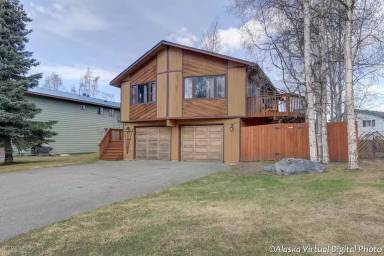 Main picture of 6711 Dickerson Dr
