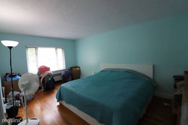 Main picture of 744 Boylston St