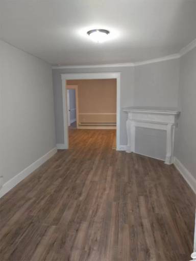 Main picture of 1305 W Wingohocking St