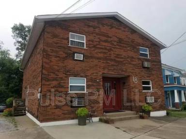 Main picture of 18 S Main St