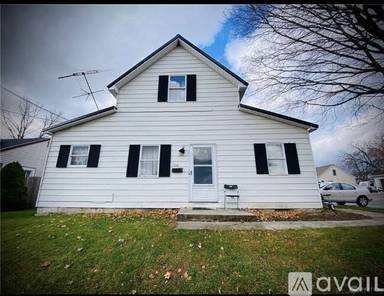 Main picture of 336 N Center St