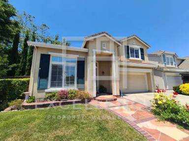 Main picture of 487 Hewes Ct