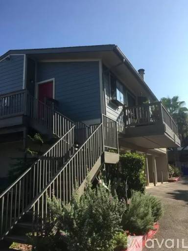 Main picture of Travis Oaks Condominiums