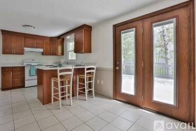 Main picture of 21 Allen St