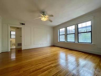 Main picture of 6323 S Rosebury Ave