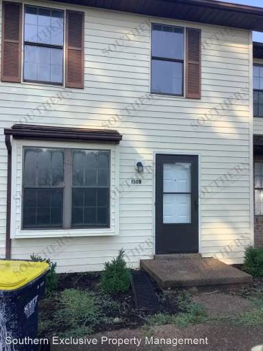 Main picture of 130 Westwood Cir