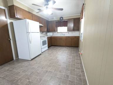 Main picture of 1 Inwood Rd