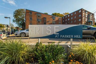 Main picture of Parker Hill Avenue And St