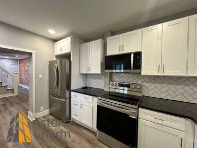 Main picture of 2220 Sidney Ave