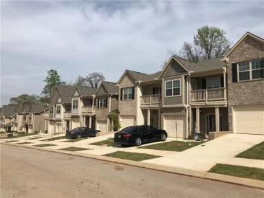 Main picture of 2420 Castle Keep Way SE