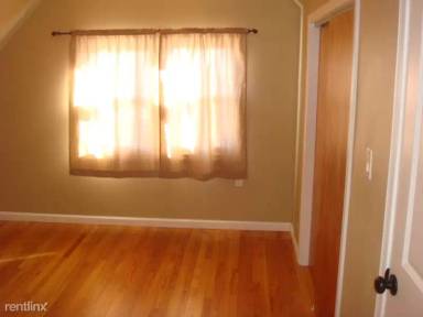 Main picture of 10 Campbell Ave