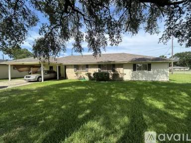Main picture of 5202 Wilton Dr