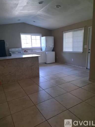 Main picture of 368 Ainsley Ave